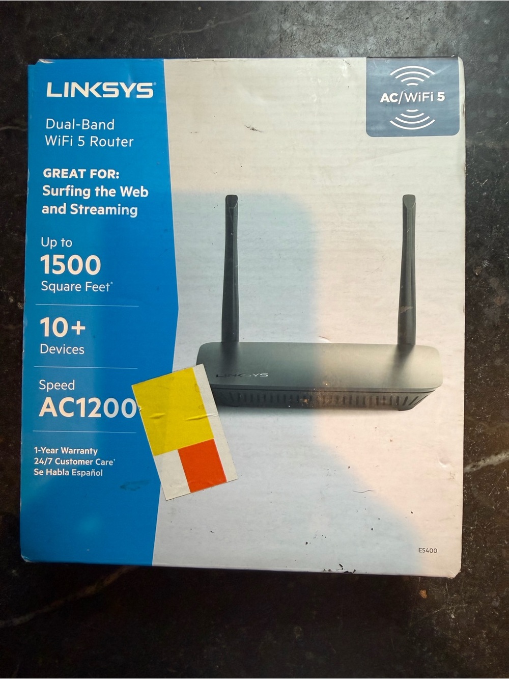 Linksys Dual-Band AC1200 WiFi 5 Router in Black
